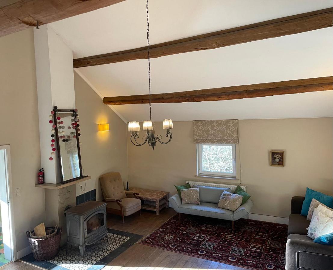 La Bruyere Du Coq Stables Guest House Sart-Dames-Avelines Eksteriør bilde