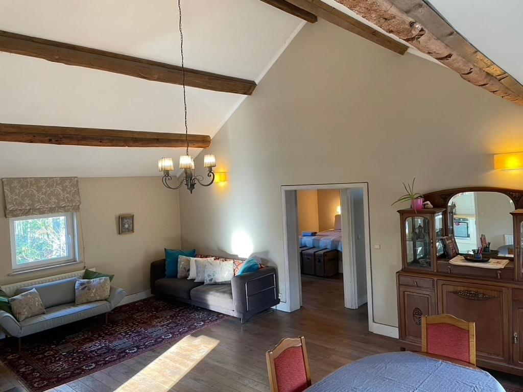 La Bruyere Du Coq Stables Guest House Sart-Dames-Avelines Eksteriør bilde